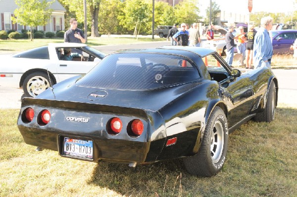 Leander Cars and Coffee Car Show, Leander Texas - 10/31/10 - photo by Jeff