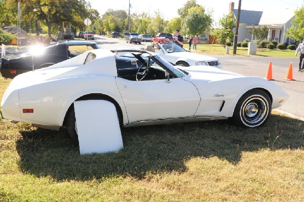 Leander Cars and Coffee Car Show, Leander Texas - 10/31/10 - photo by Jeff