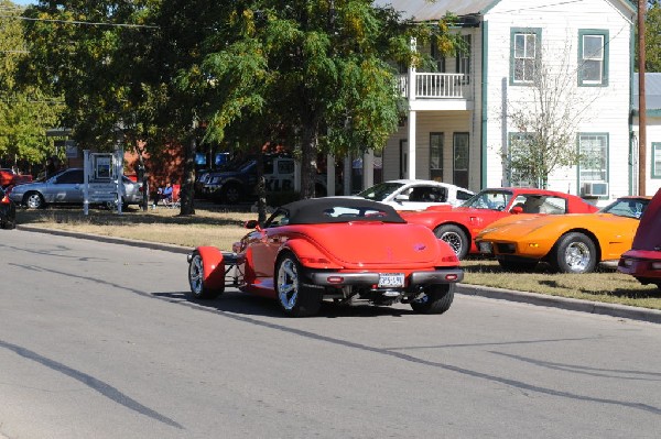 Leander Cars and Coffee Car Show, Leander Texas - 10/31/10 - photo by Jeff