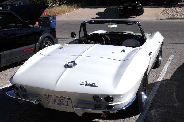 Leander Cars and Coffee Car Show, Leander Texas - 10/31/10 - photo by Jeff