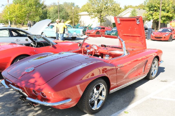 Leander Cars and Coffee Car Show, Leander Texas - 10/31/10 - photo by Jeff