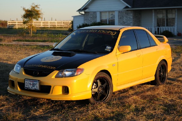 kingsnake racing 2003.5 MazdaSpeed Protege gets it's first graphic set