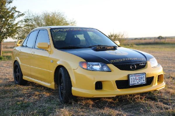 kingsnake racing 2003.5 MazdaSpeed Protege gets it's first graphic set