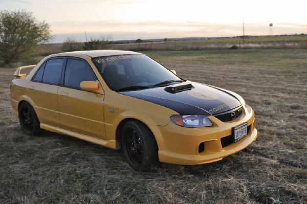 kingsnake racing 2003.5 MazdaSpeed Protege gets it's first graphic set